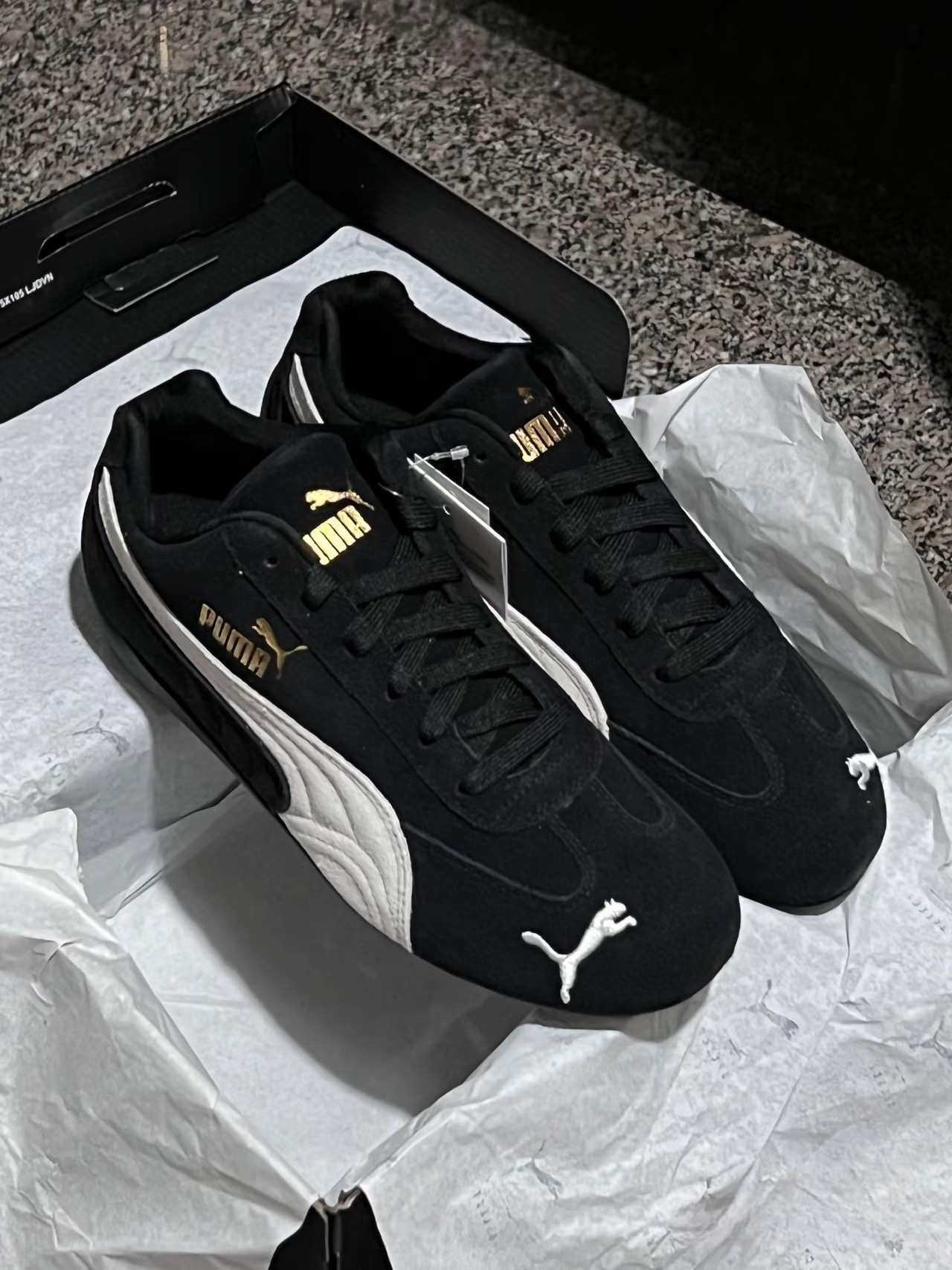 PUMA SPEEDCAT 黑白 賽車鞋 Rosé 朴彩英同款 女鞋 休閒鞋 398846-01