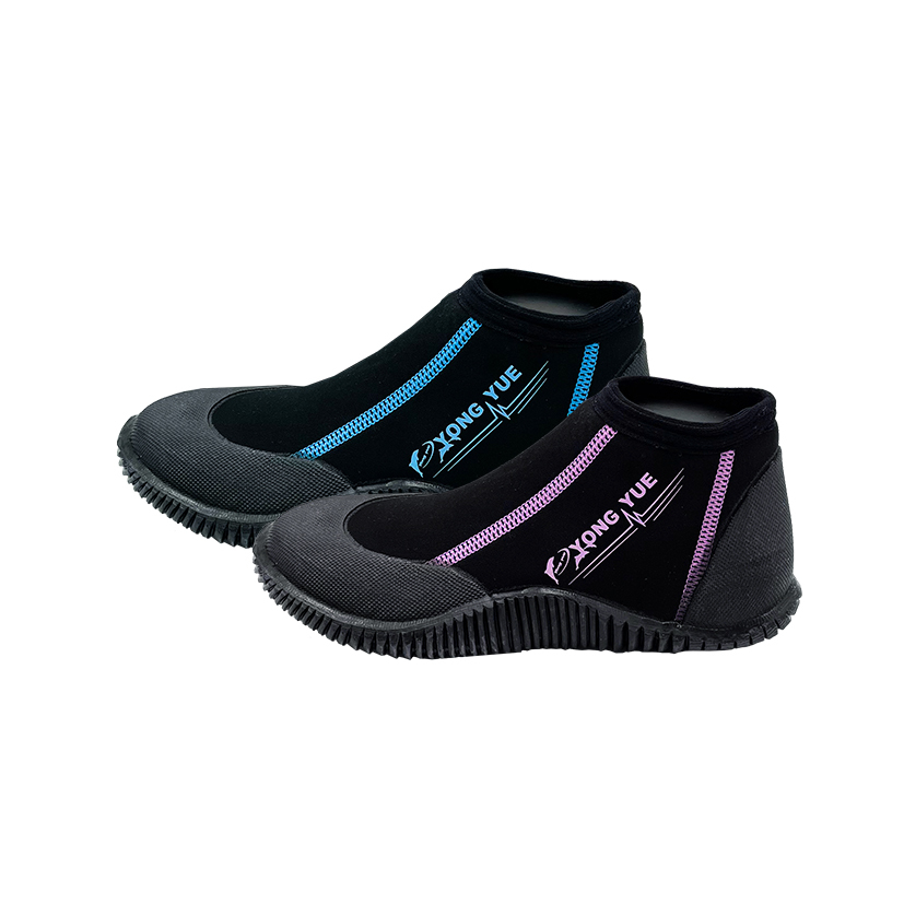 YONGYUE膠底防滑鞋/短筒