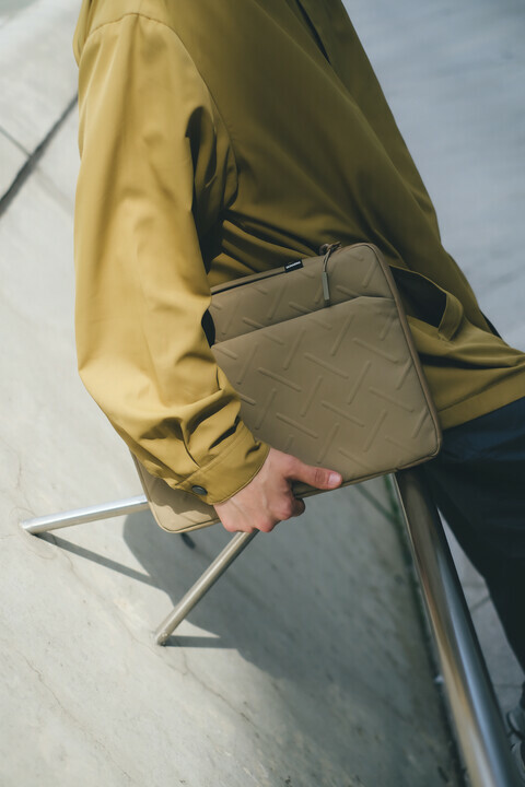 SKINARMA Juno 防濺尼龍手提電腦保護套 (適用於14吋筆記本電腦)