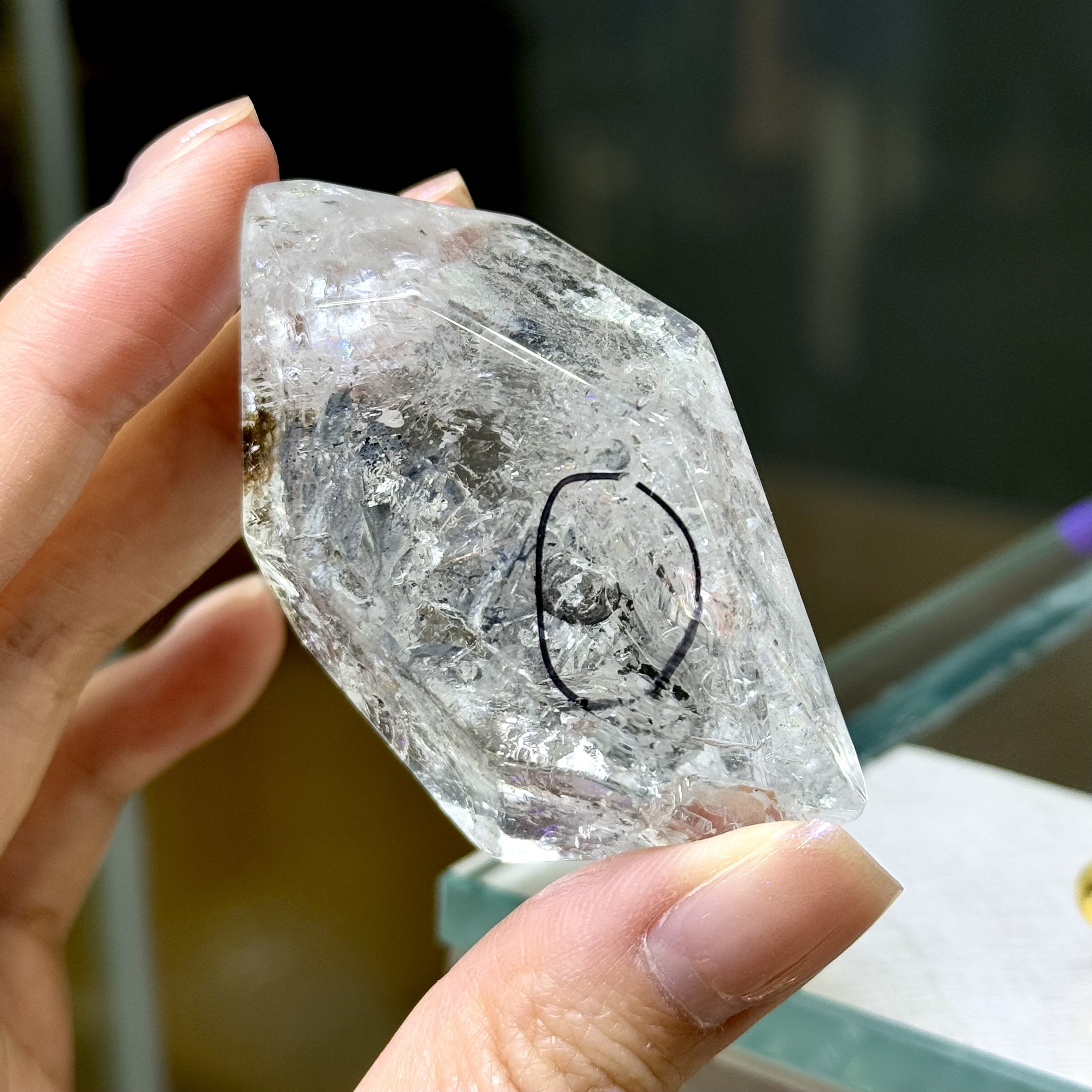 【高頻】水膽閃靈鑽原石 (編號0713)