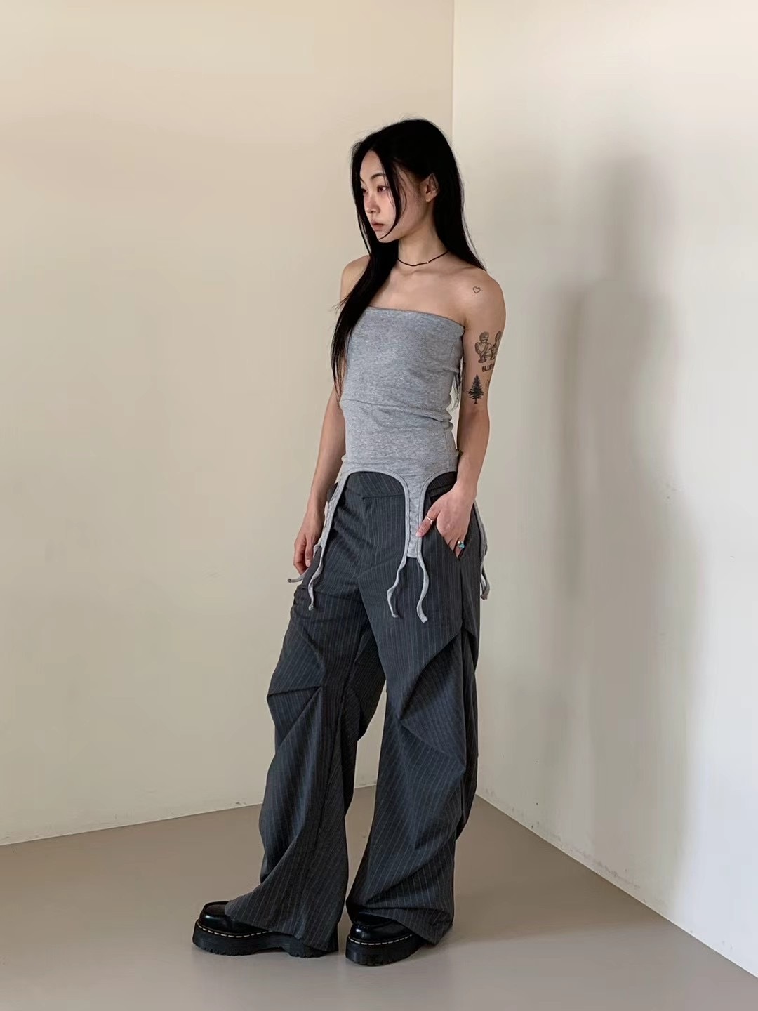 雙穿垂帶造型裙+平口上衣