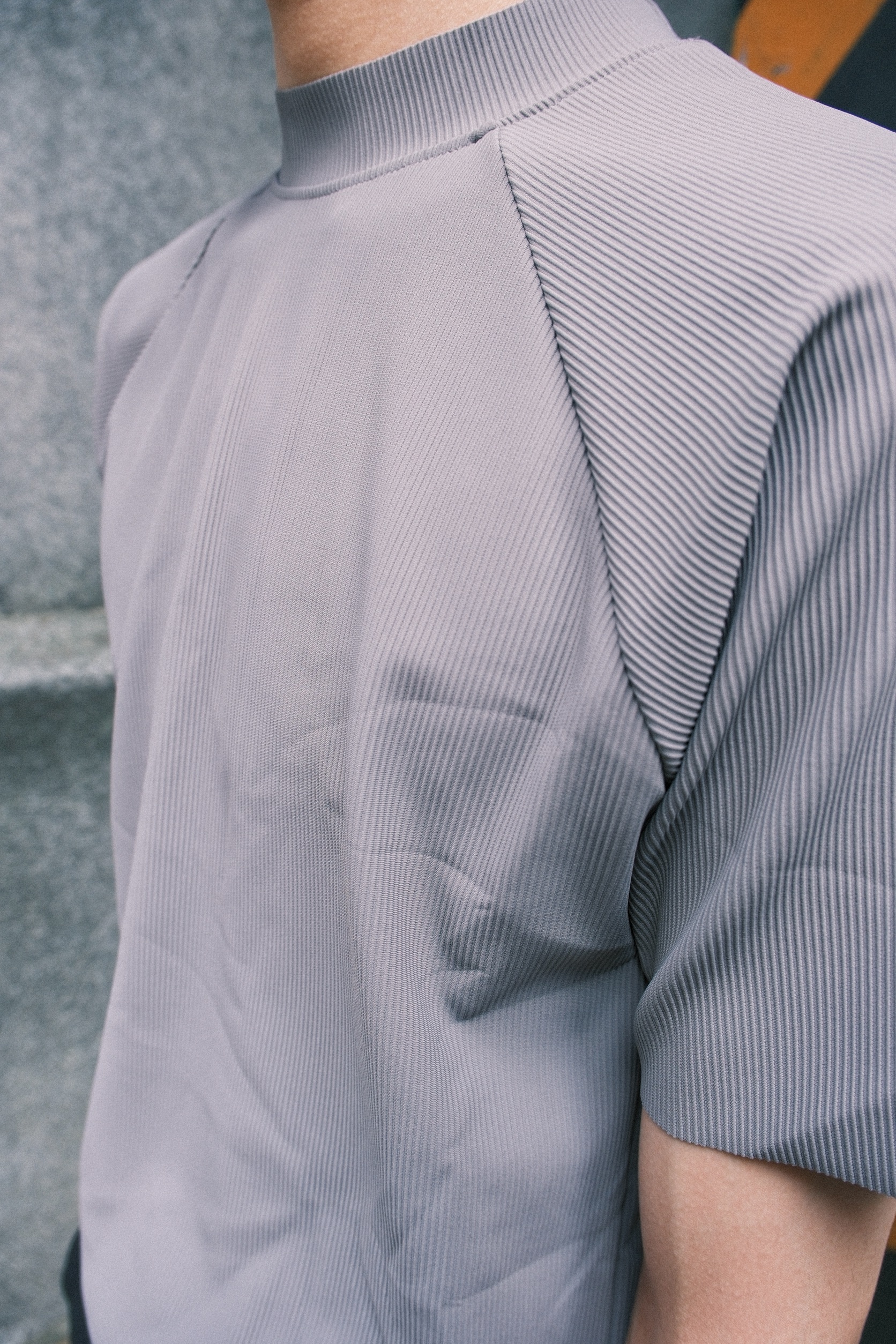 彈力縫線透氣短袖上衣