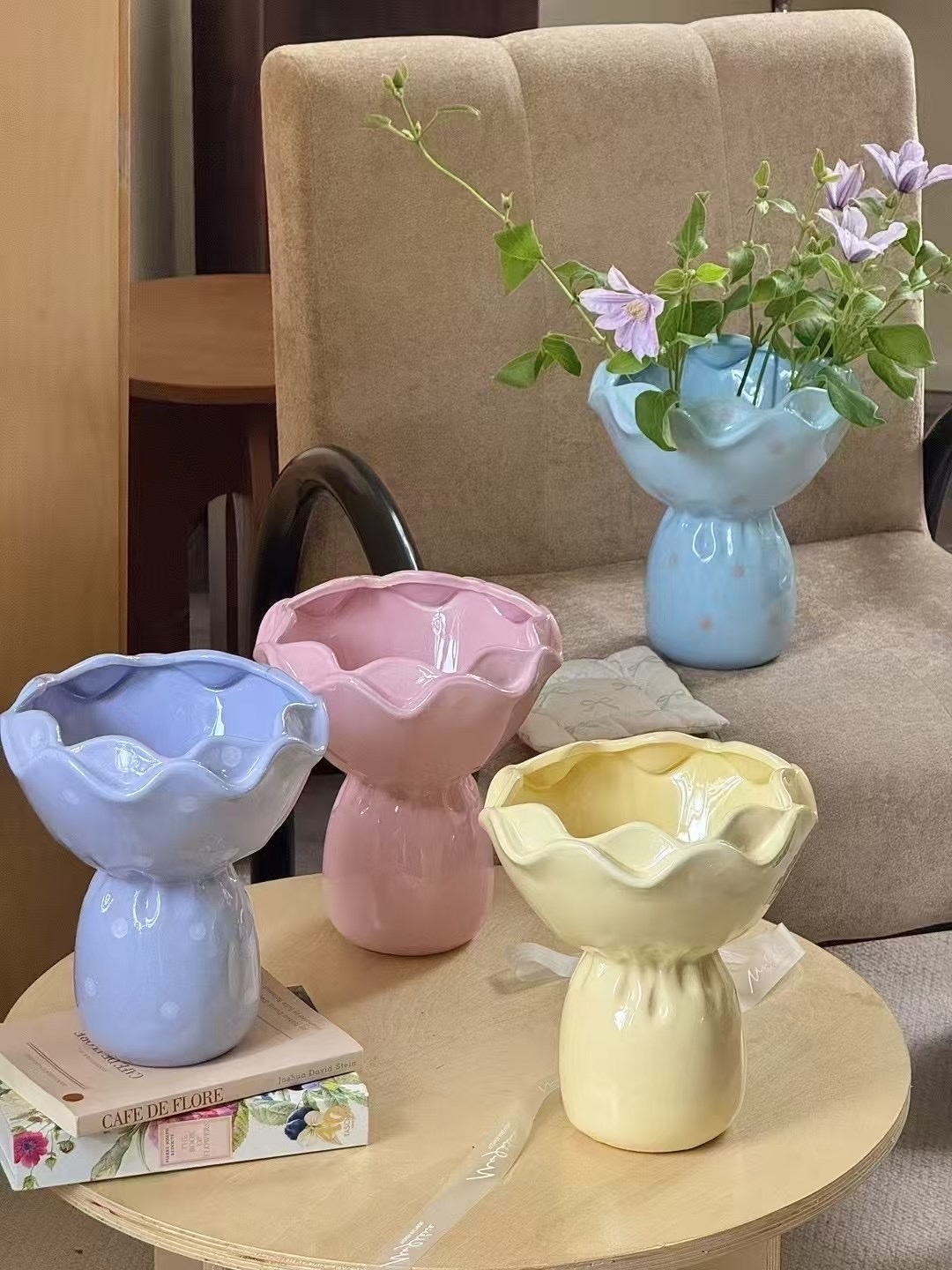 母親節特別優惠價$750：花樽＋花藝師設計插好時令鮮花 (原價$880)