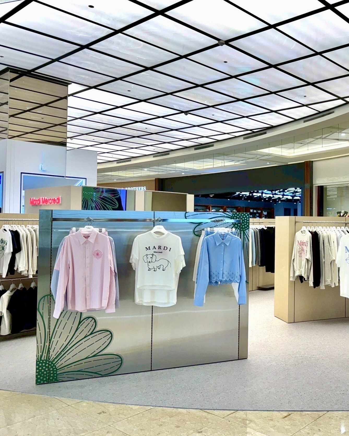 store image