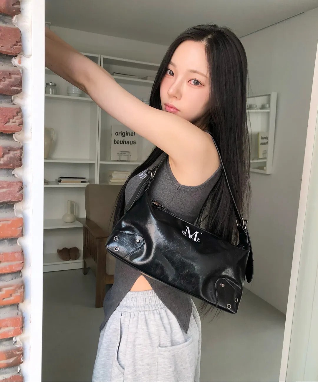【MUCENT♥] Lux Leather Shoulder Bag medium Ricco leather shoulder bag – LISKAFASHION