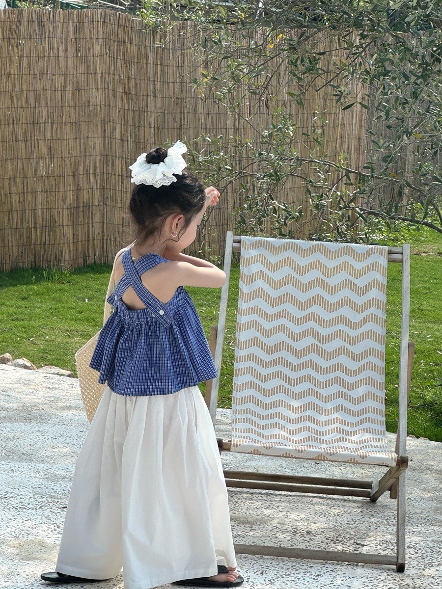 白色闊腿九分褲