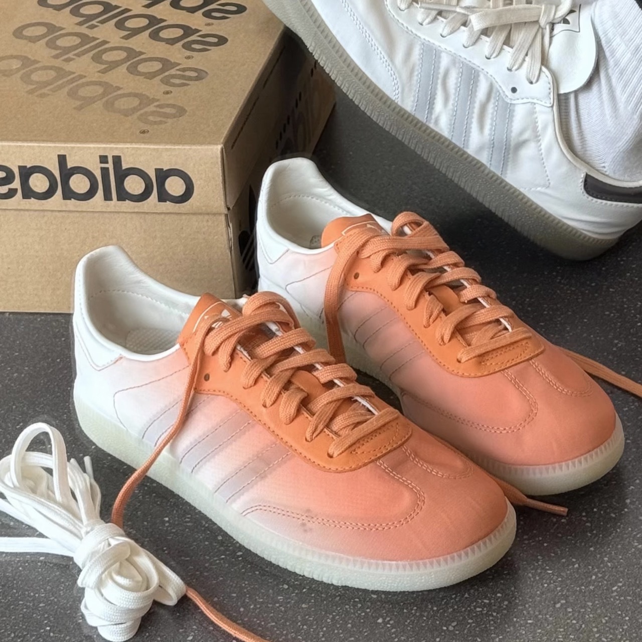 ADIDAS SAMBA DECON 漸變 漸層 珊瑚橘灰 灰白 奶油白 膠底 布面 男鞋 JP7059 / 預購