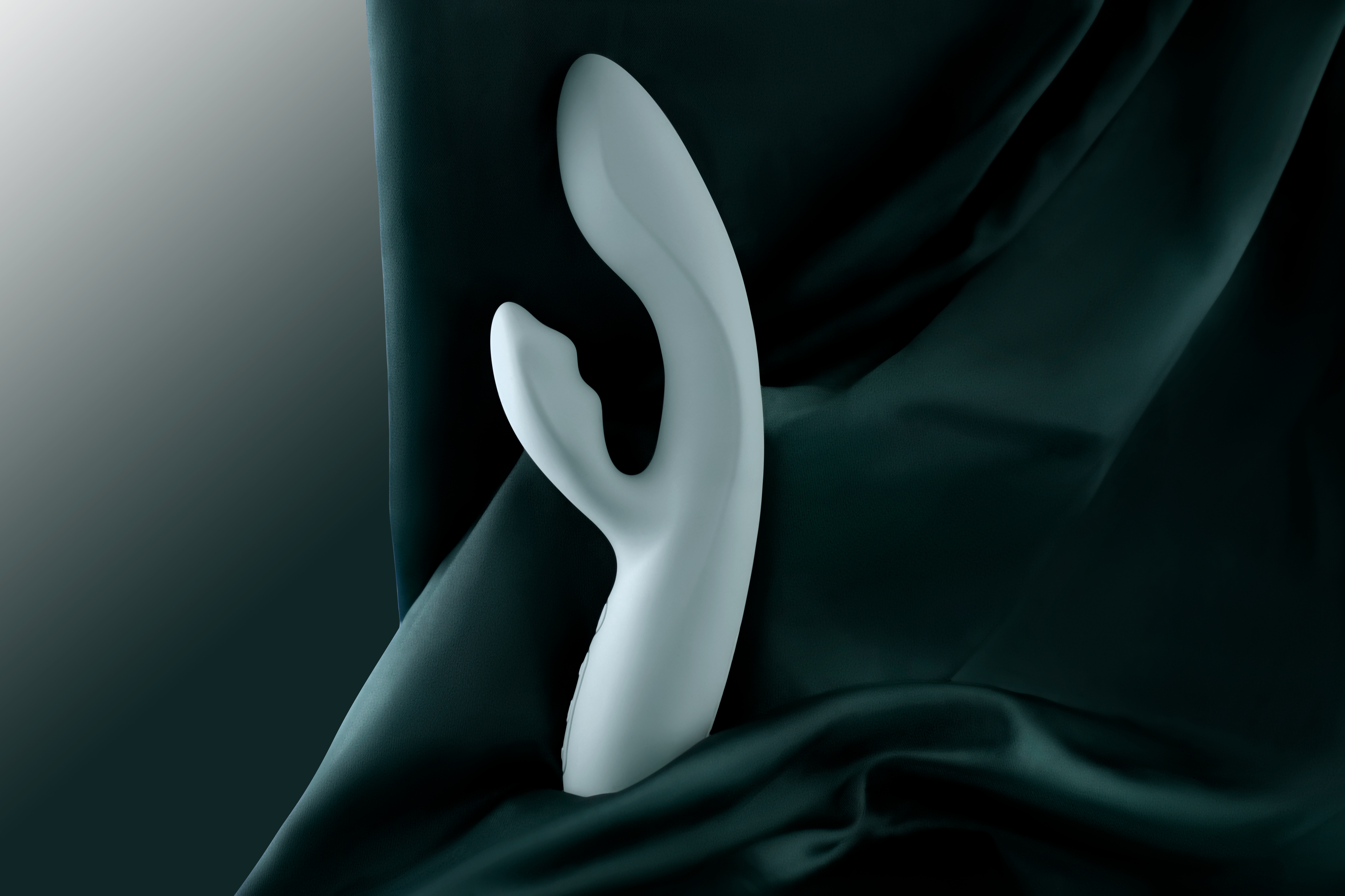 美國 SVAKOM CHIKA 智能加熱兔耳按摩棒