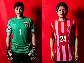 2016 Urawa Red Diamonds Training Match Shirt with 5 [Used, XL 90% New]