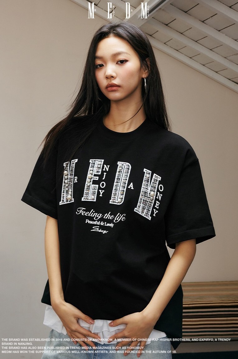 MEDM 小香風 珍珠LOGO 短袖 T