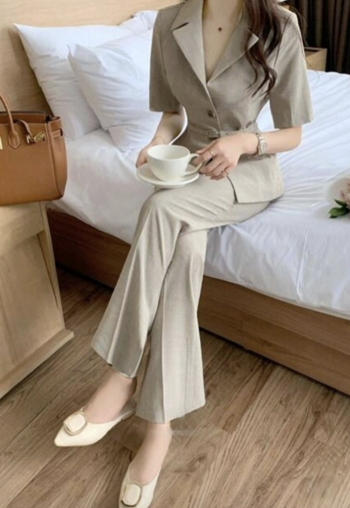 [現貨] Yvette 俐落套裝西裝外套 [ 3色 / S ]