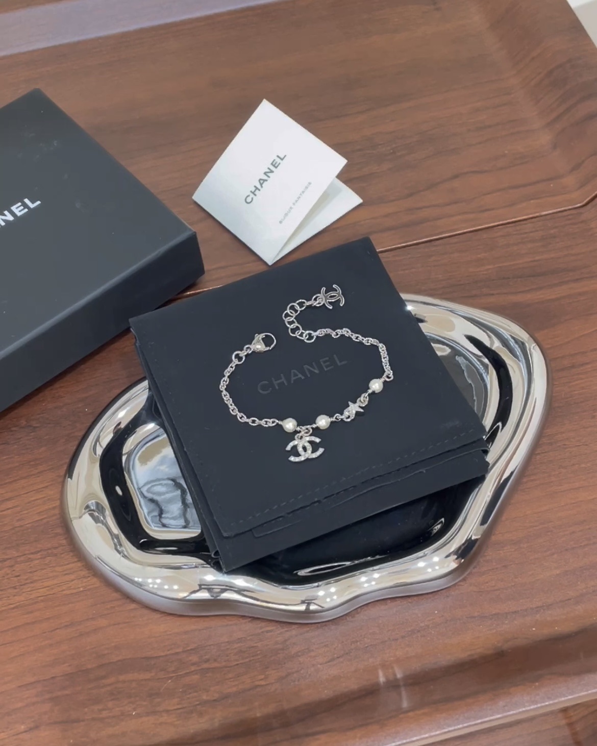 CHANEL｜雙C星星鑽手鍊 銀色