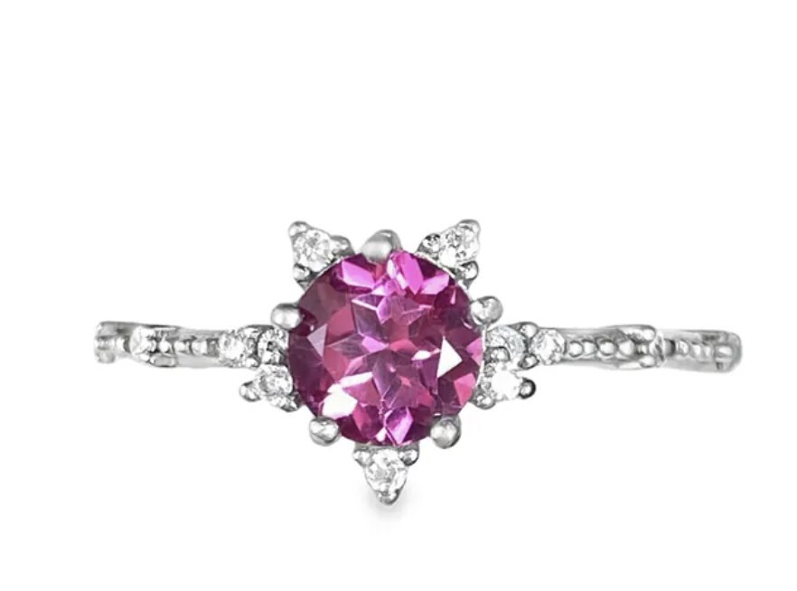 T660粉拓帕星星戒指