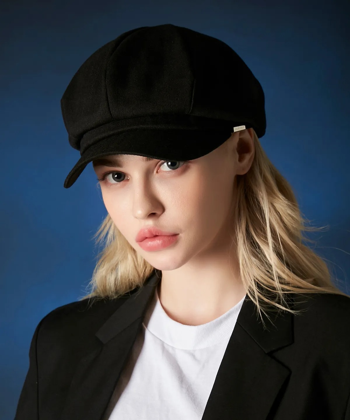 VARZAR Metal Tip Herringbone Newsboy Cap