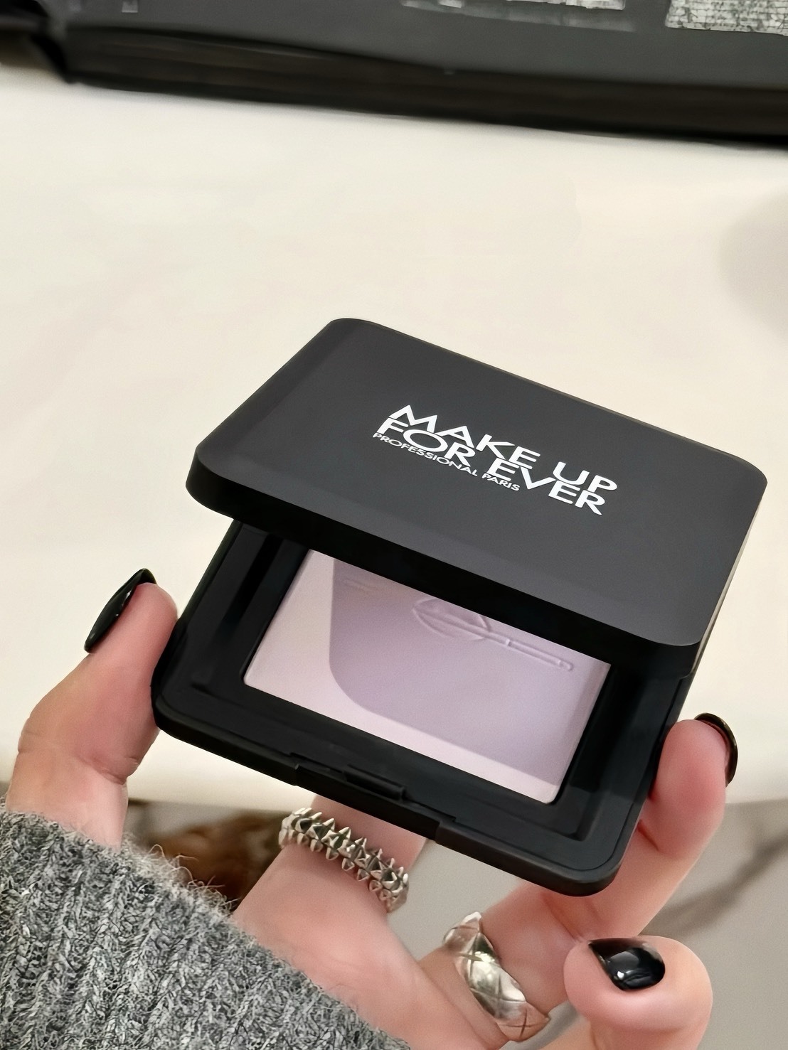 MAKE UP FOREVER 粉無痕光圈蜜粉餅