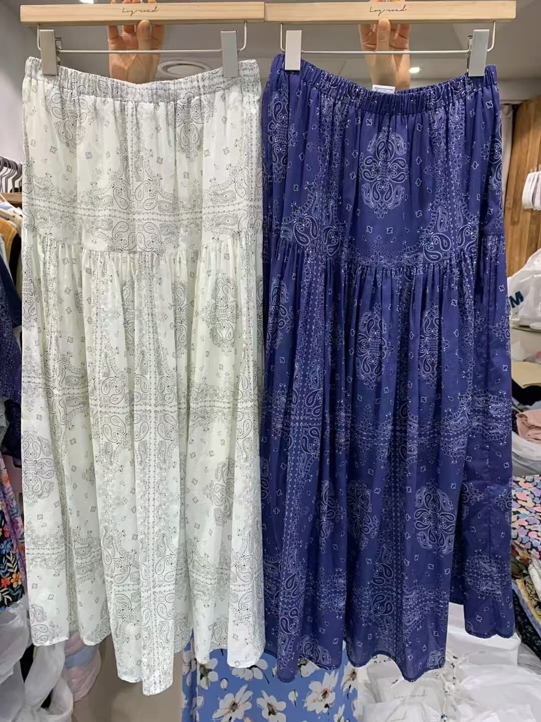 LR4325 復古印花橡筋腰半身裙