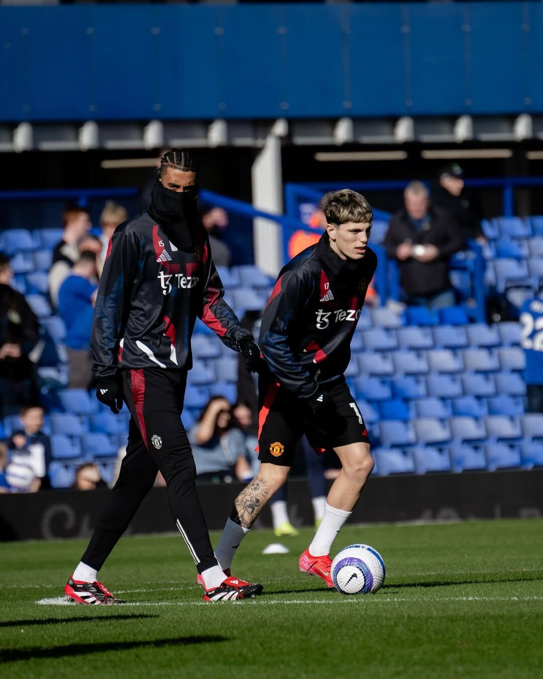 蠻聯Adidas24/25三色長袖PRE MATCH