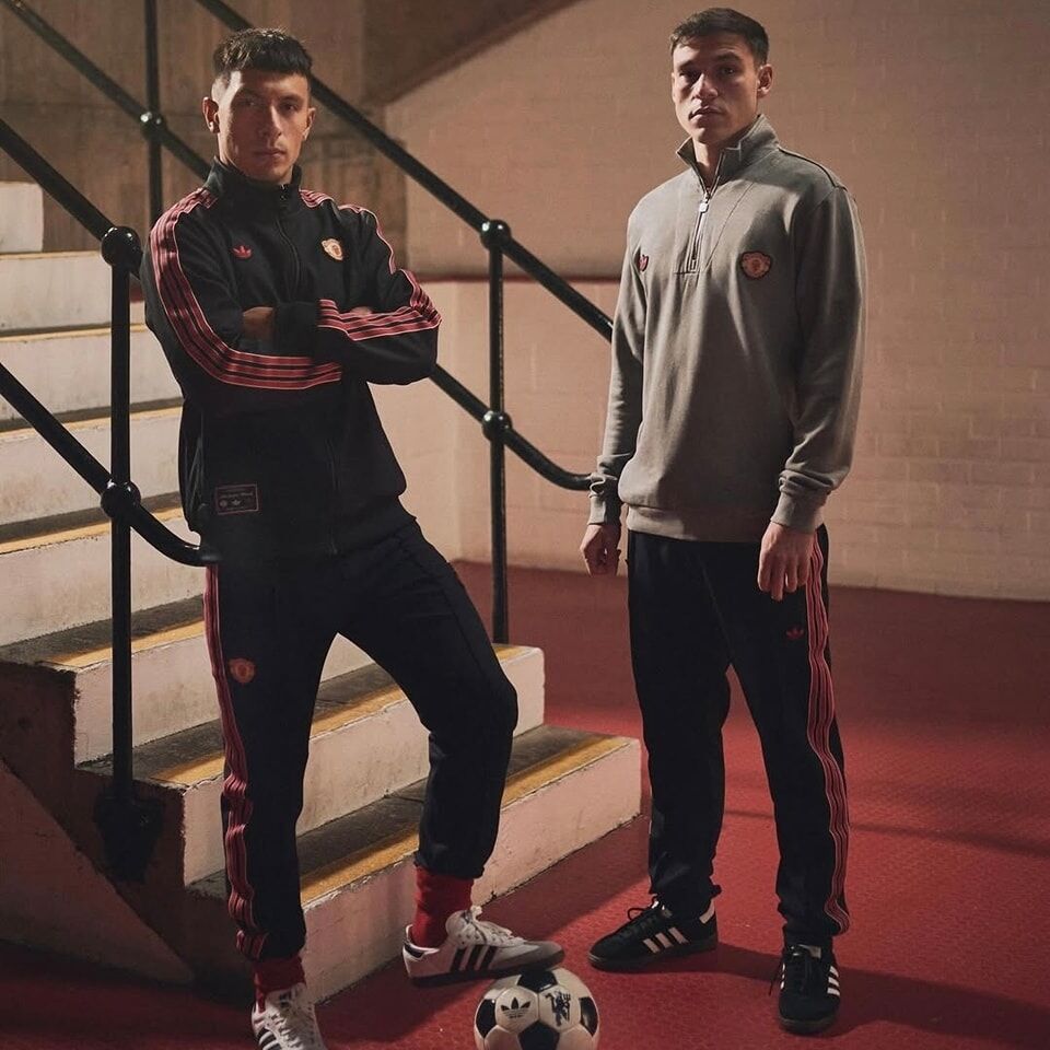 曼聯Adidas 三葉灰色半胸拉鏈長袖衫