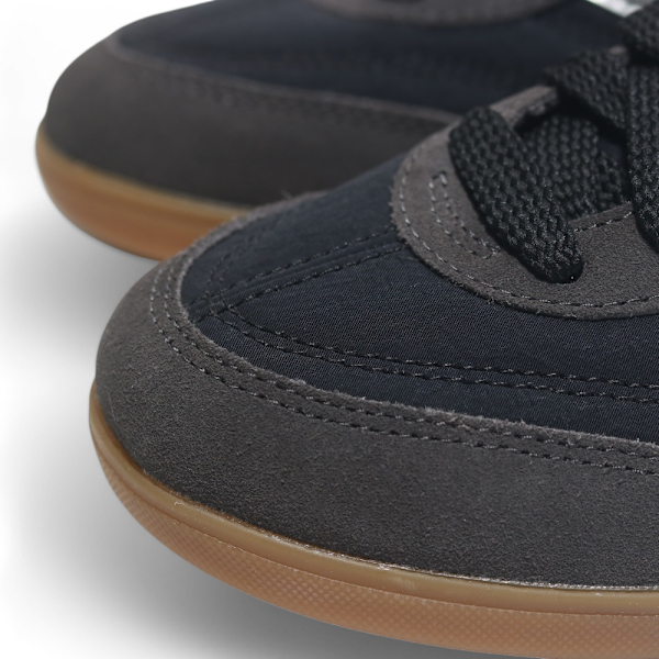 NEW BALANCE 休閒鞋 RC42 黑銀 焦底 麂皮 復古 德訓鞋 男女 URC42KS