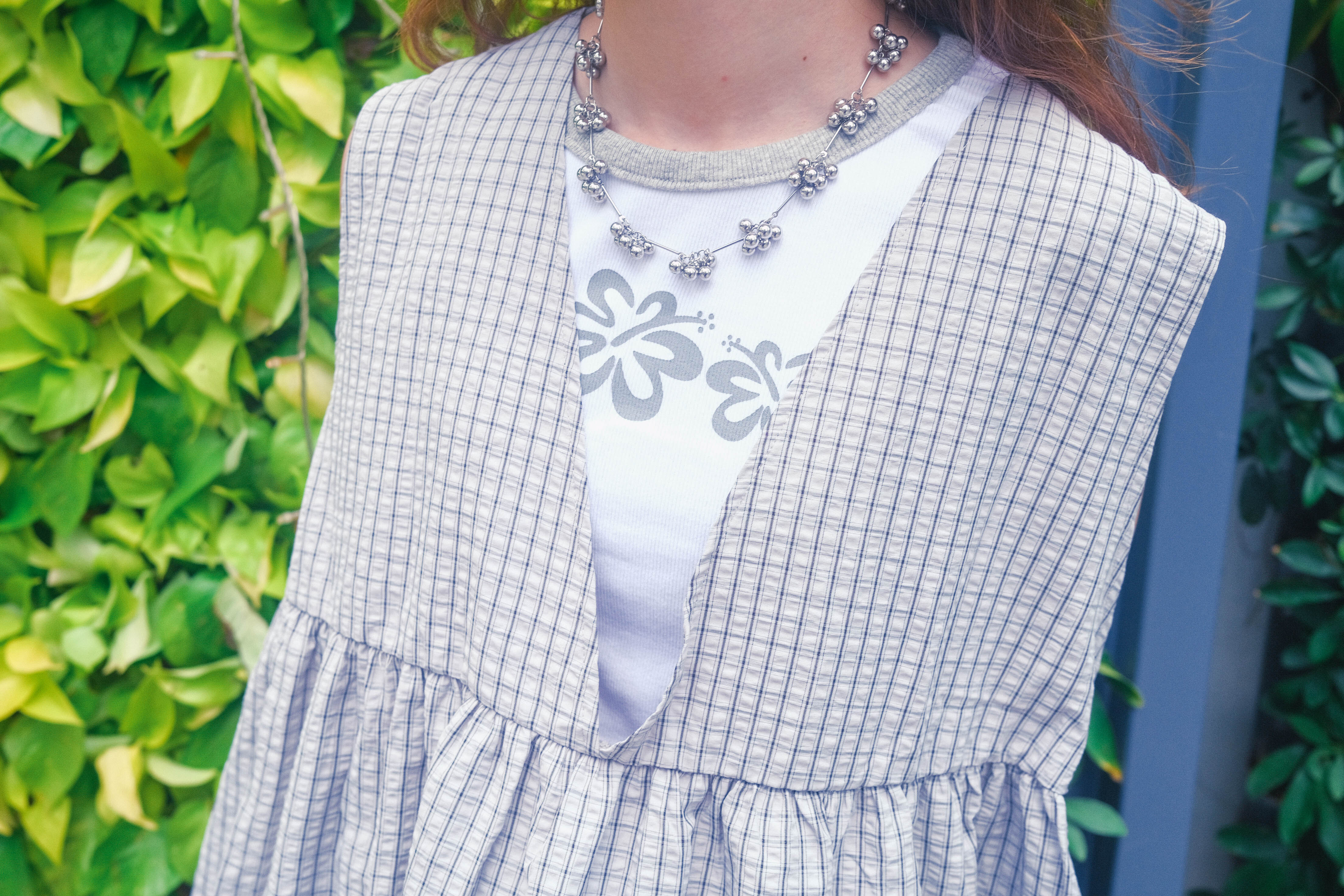 灰白色花花背心