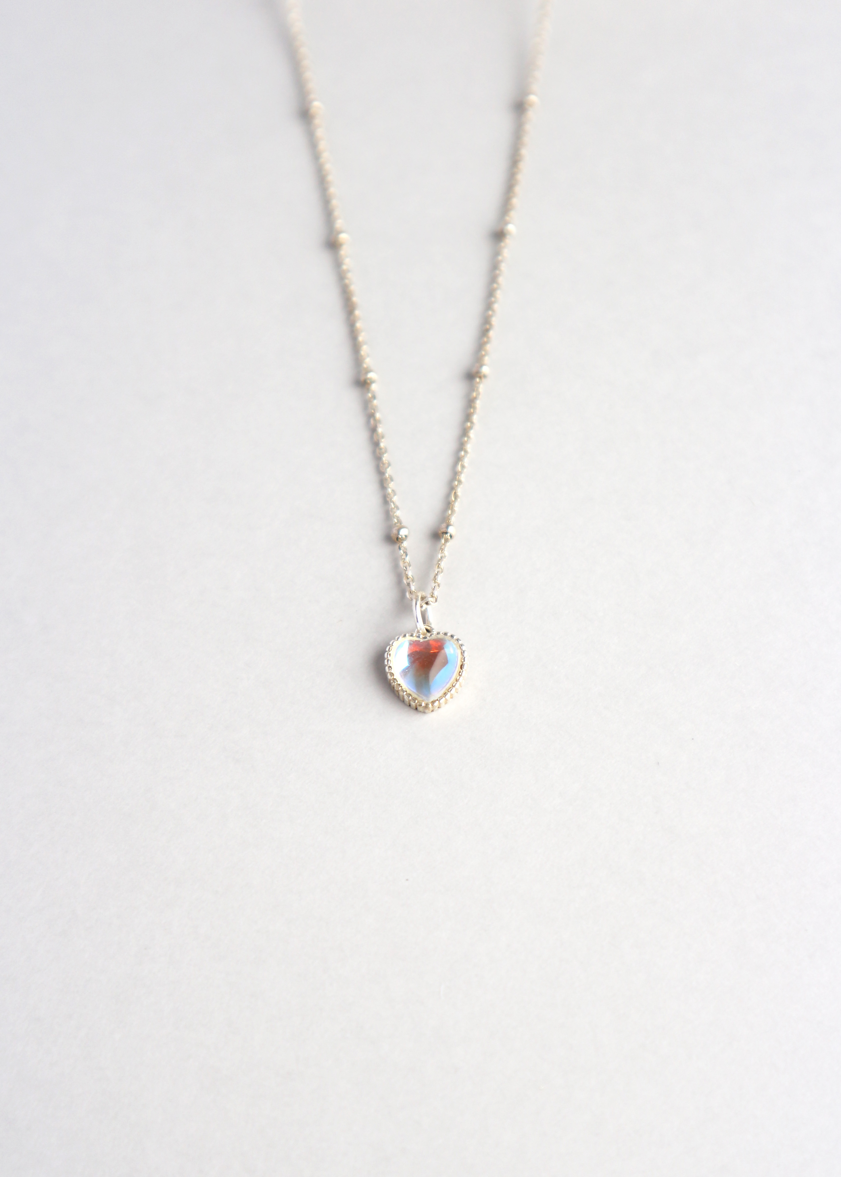 愛心月光石純銀項鍊