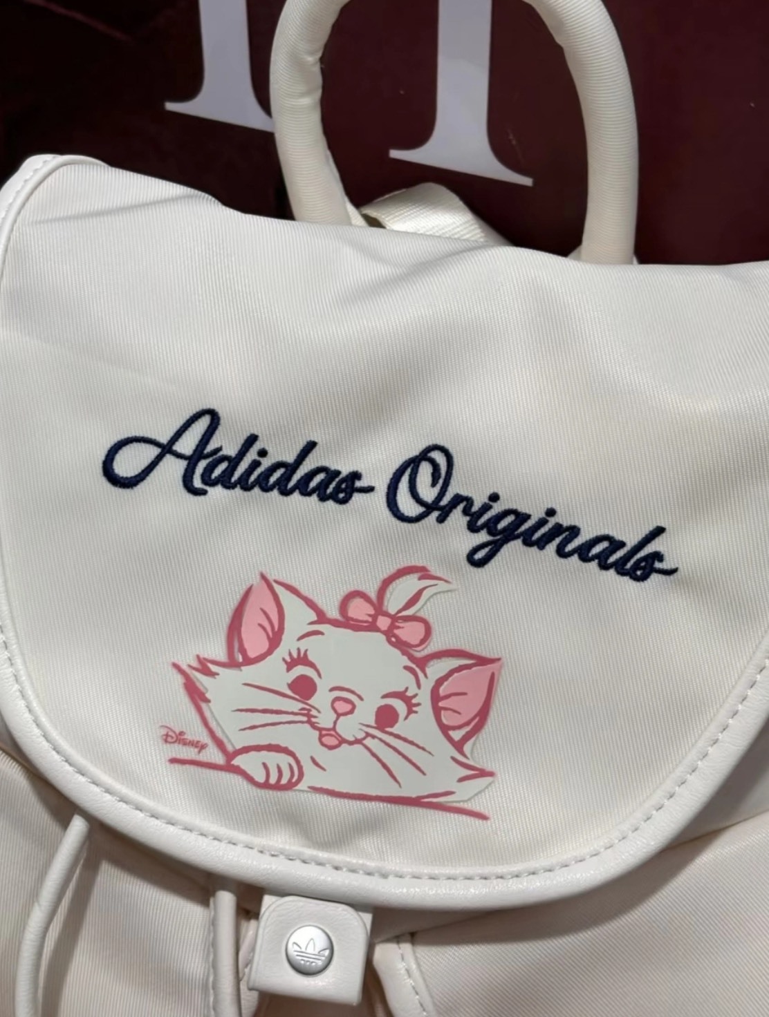 迪士尼瑪麗貓 x adidas 米白聯名雙肩包