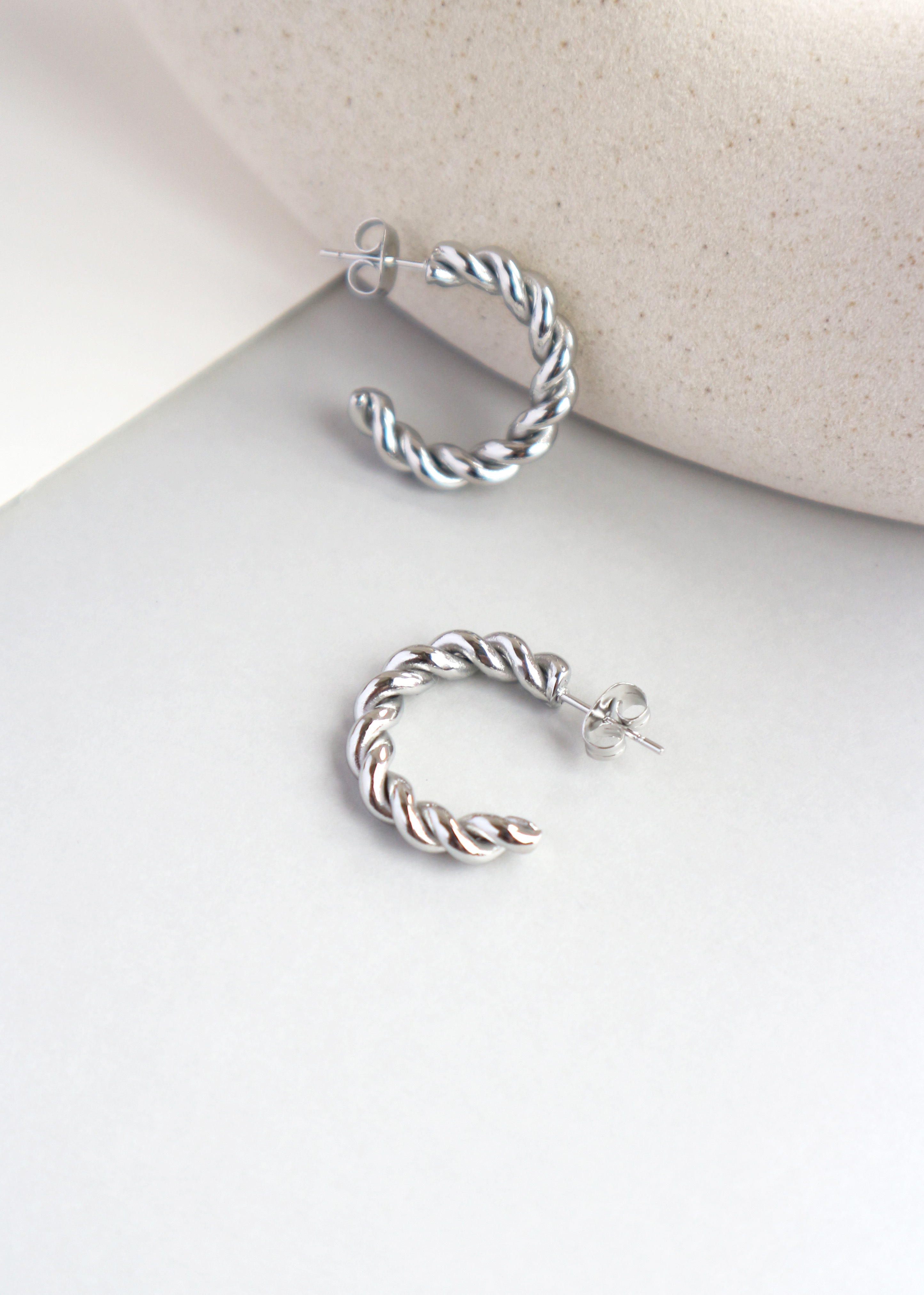 Nurille 醫療鋼耳環