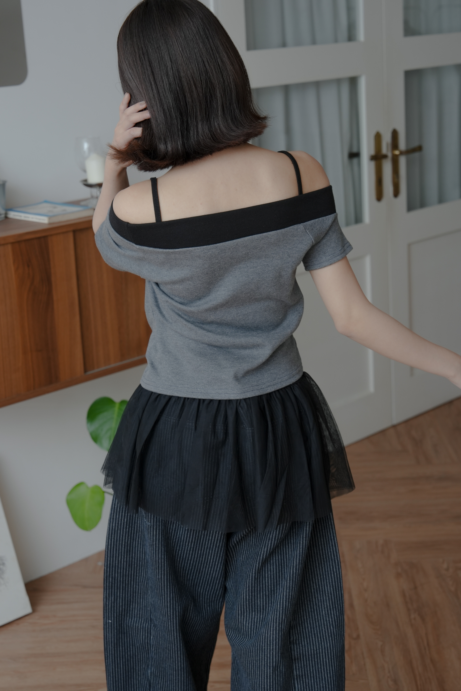 Ribbon Shoulder Tee #上衣