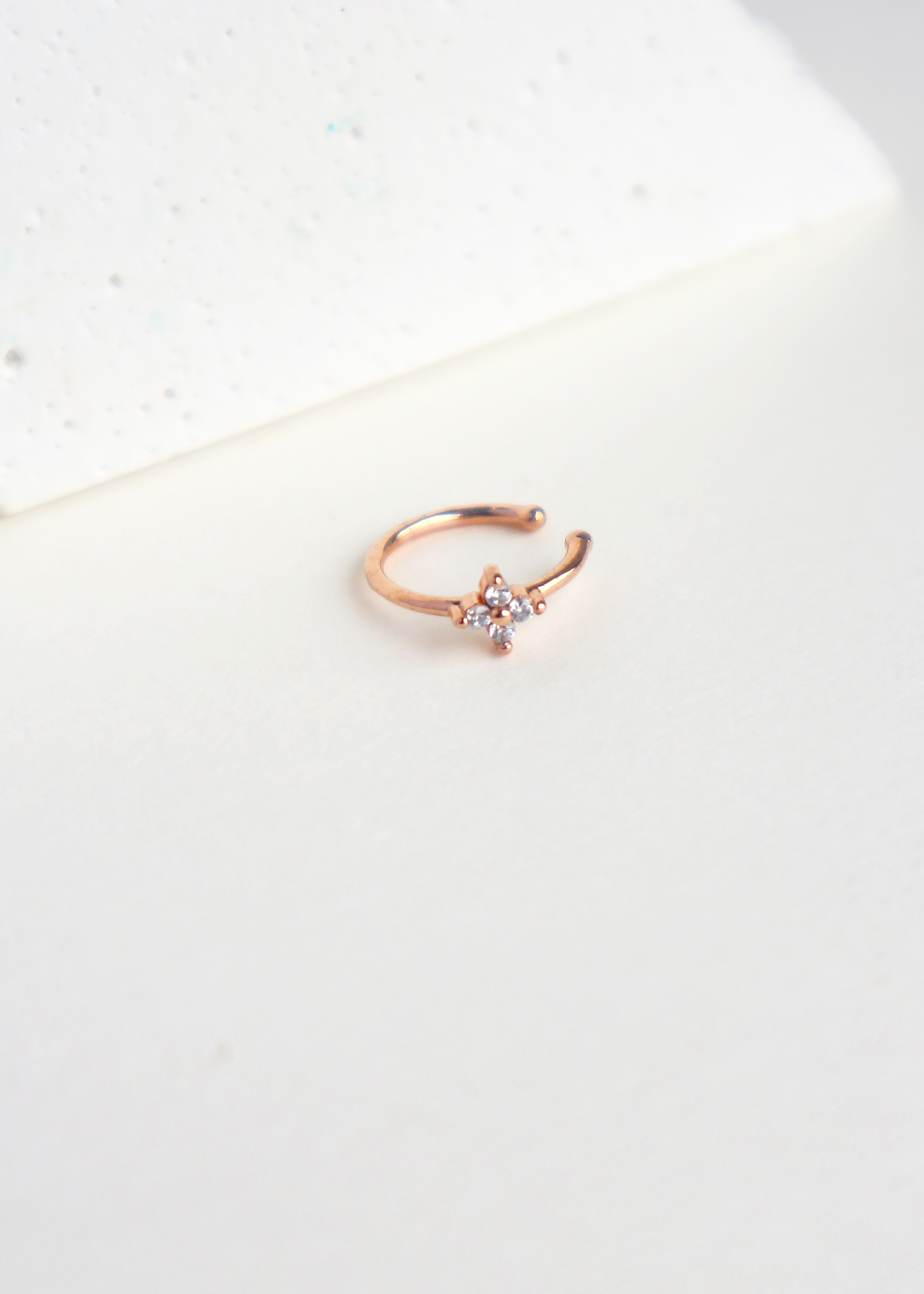 小花鋯石玫瑰金耳骨夾