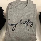 [S] TOMMY HILFIGER TOMMY HILFIGER WOMEN'S ROUND NECK CURSIVE LETTERING SHORT SLEEVE T-SHIRT,GRAY, 76J3039-030 (STH1130)