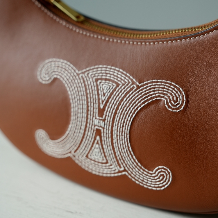 Celine 棕色刺繡凱旋門ava