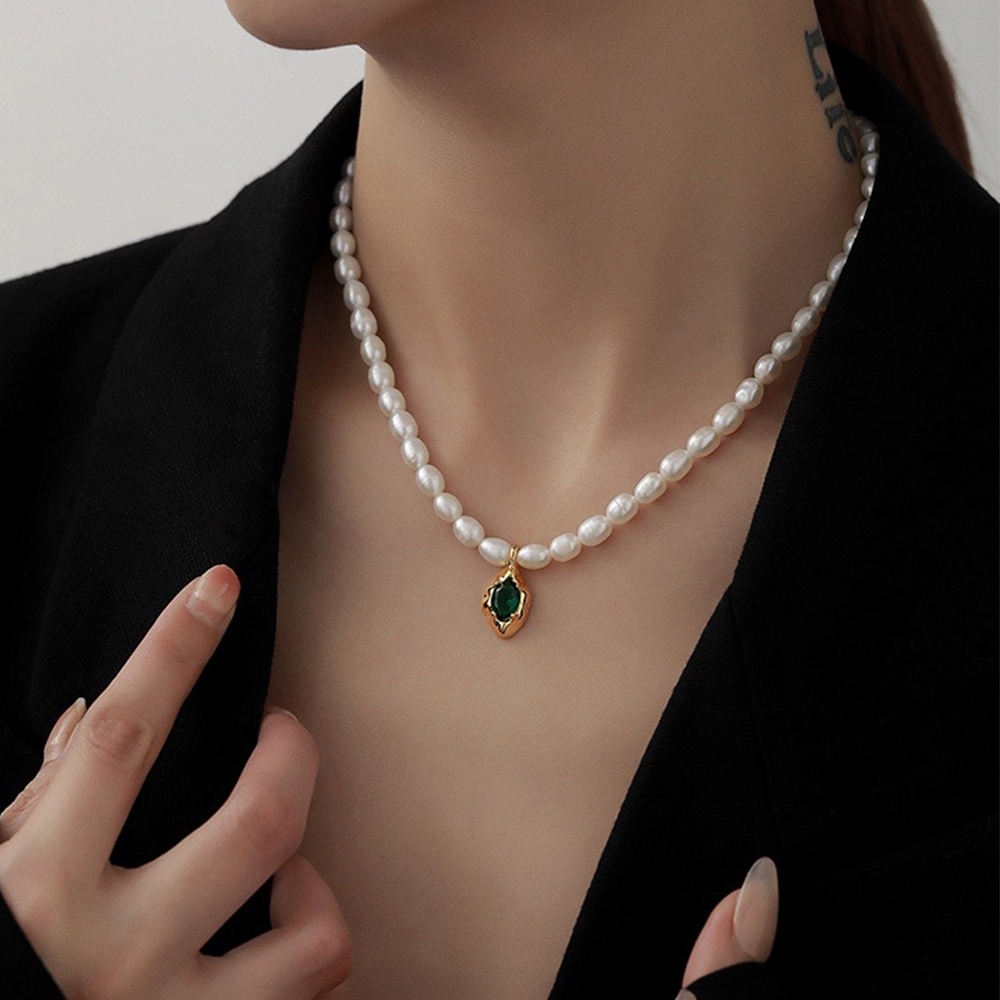 法式珍珠鎖骨鏈 小香風項鍊 珍珠項鍊 寶石項鍊 串珠項鍊 鋯石項鍊 復古項鍊 祖母綠項鍊 短項鍊 鎖骨鏈 禮物 209