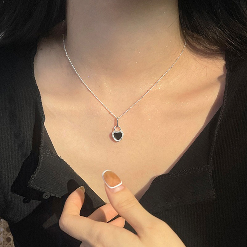 項鍊 純銀項鍊 女項鍊 愛心項鍊 寶石項鍊 復古項鍊 黑瑪瑙項鍊 項鍊吊墜 氣質項鍊 鎖骨項鍊 女生禮物 小禮物 185