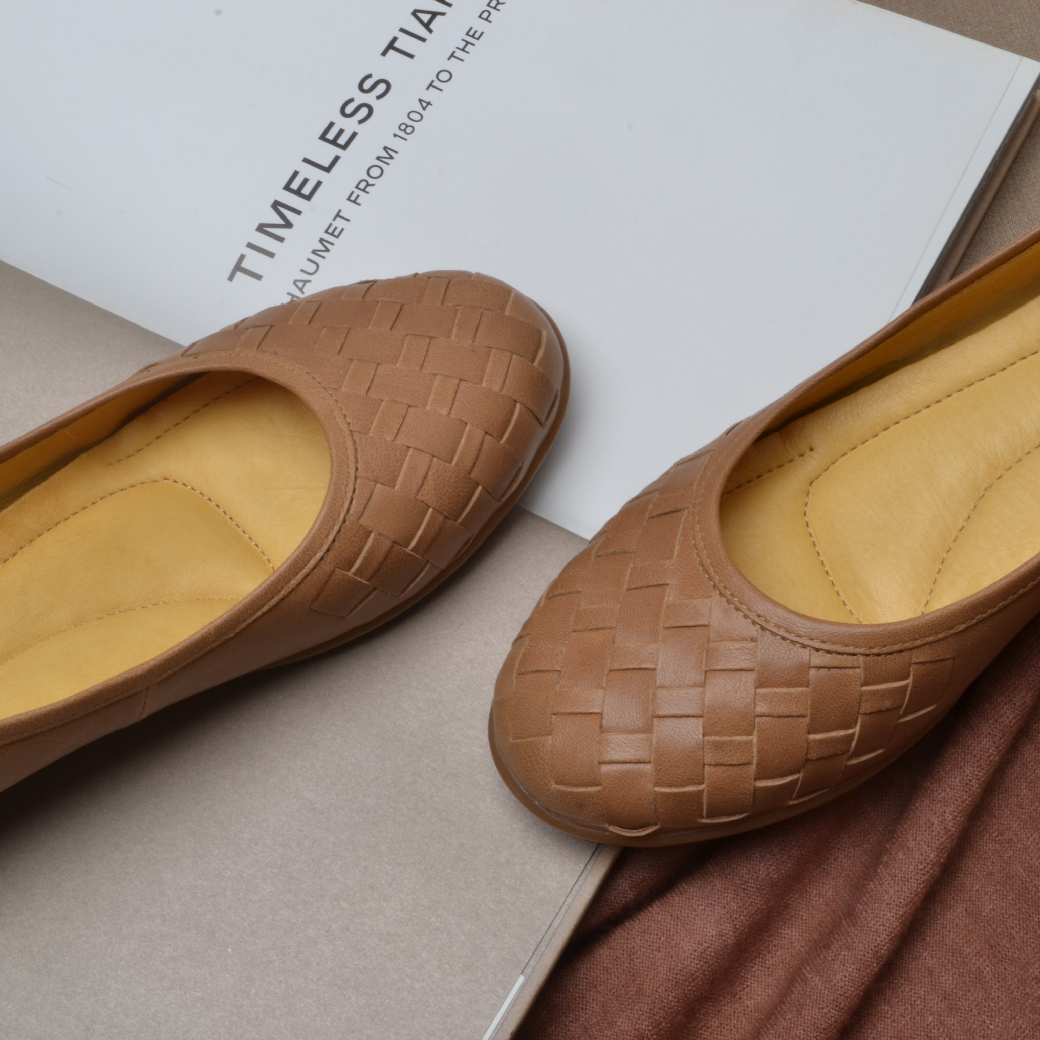 06A2 焦糖棕  手工編織鞋