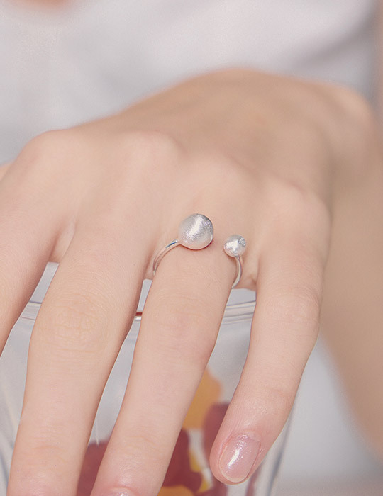 【925純銀】簡約紋理銀珠可調式戒指