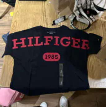 [S] TOMMY HILFIGER NAVY KIDS BIG LOGO LETTERING 1985 PRINT T-SHIRT, 71J4542-410 (STH1089)