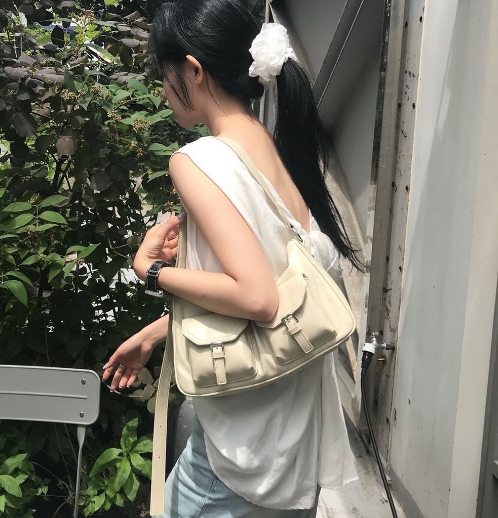 Stand Oil - Joey Bag Mini (Cream)