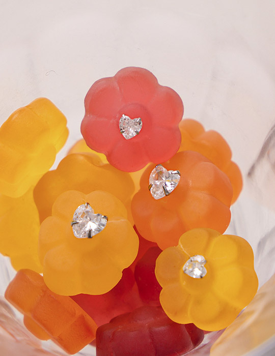 【925純銀】愛心小單鑽。銀針耳環