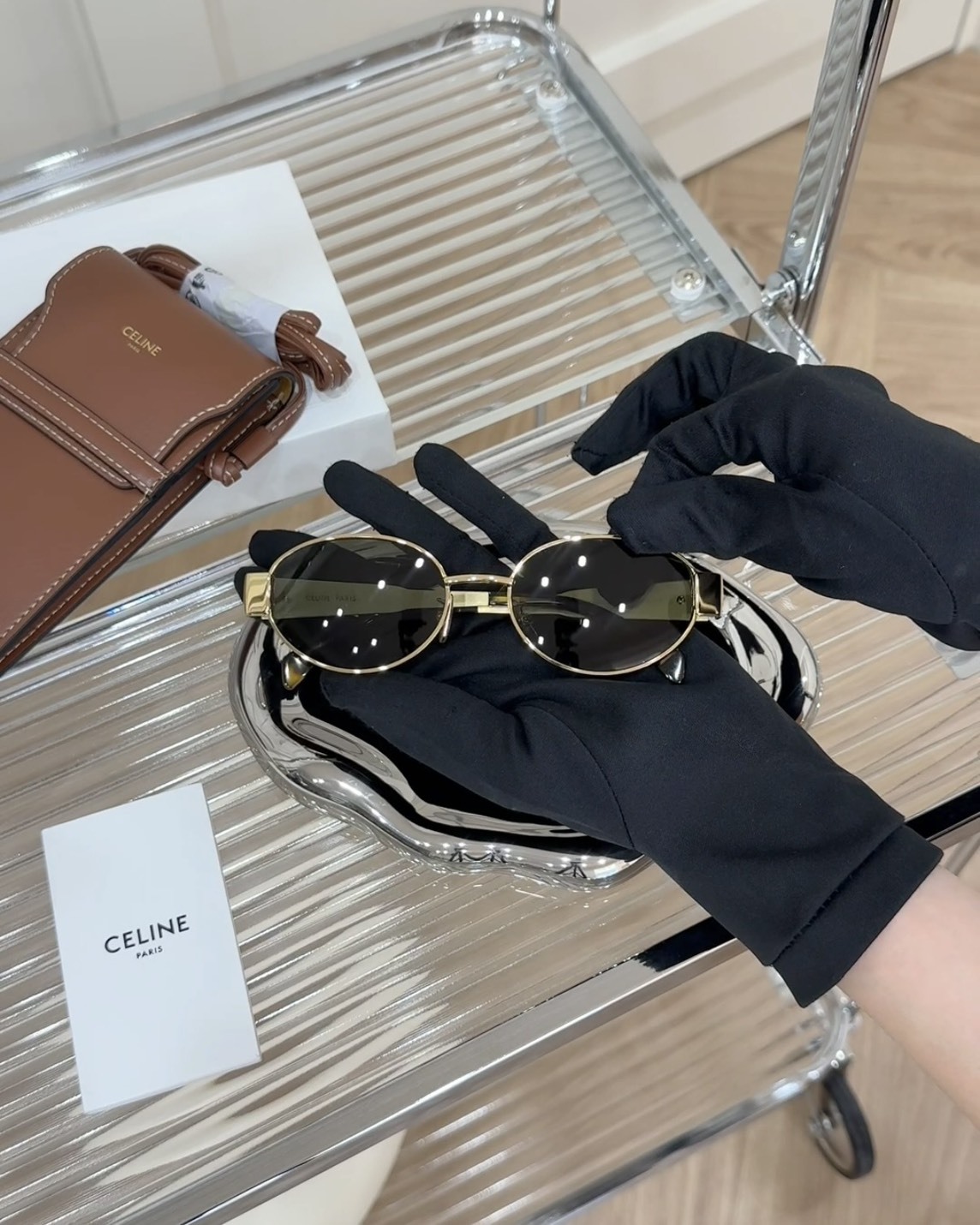 CELINE｜凱旋門 METAL 雕刻墨鏡 金色