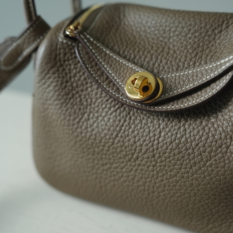 Hermès mini lindy 大象灰金釦