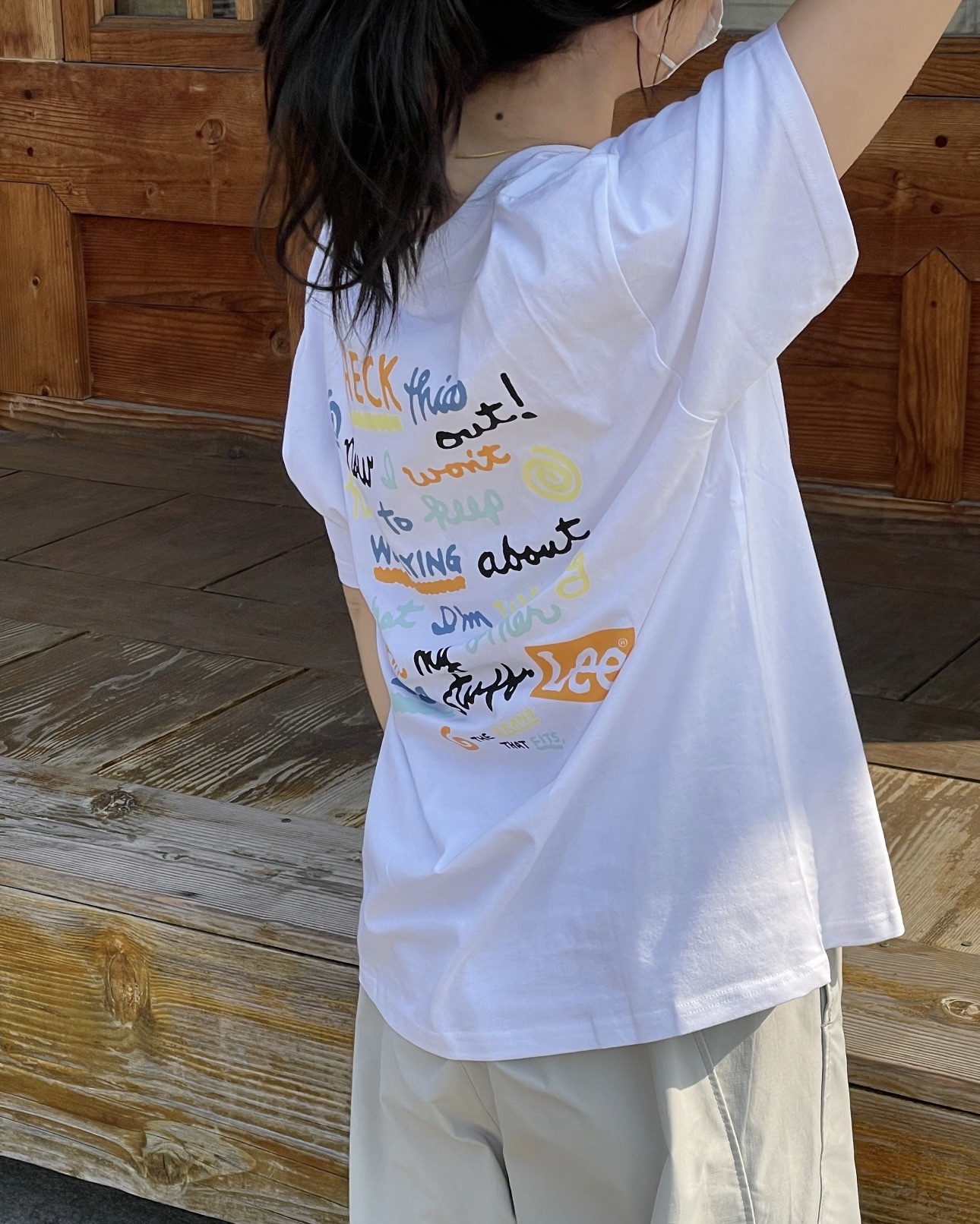 #現貨 LEE 滿版街頭塗鴉 短踢 兩色