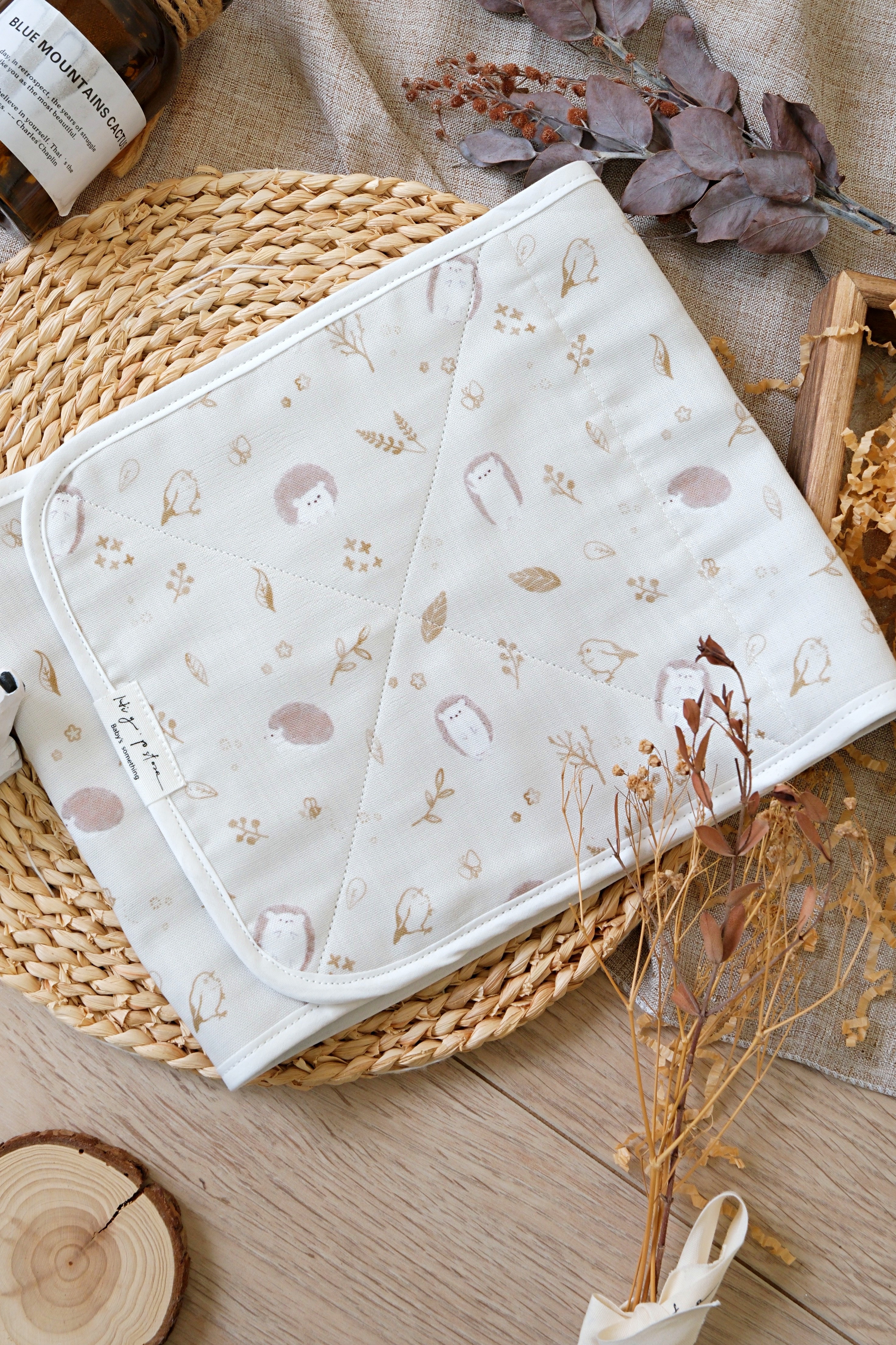 Hi Y.P store-超靜音柔軟肚圍-秋葉刺蝟 (白包邊)