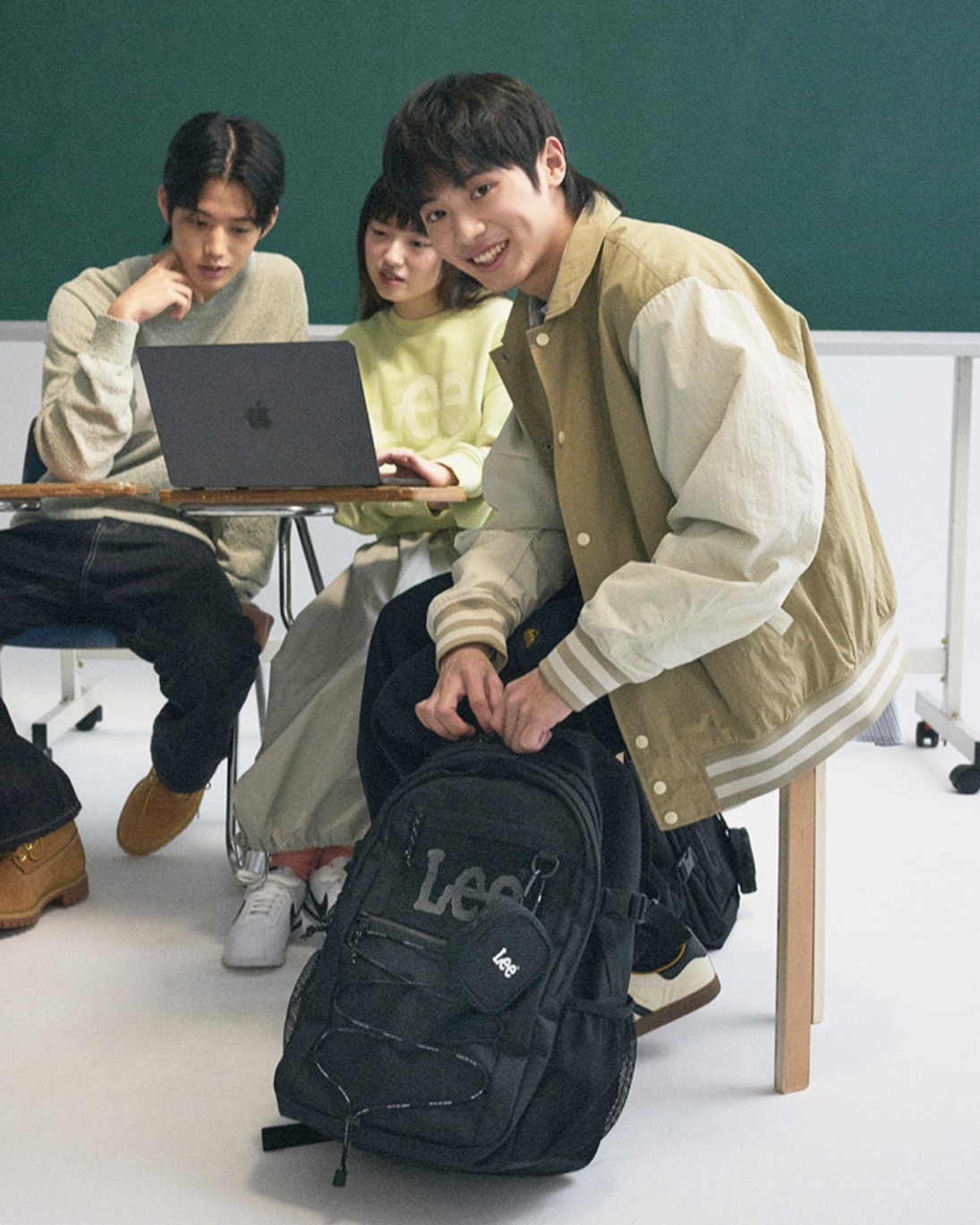 #韓國連線預購 LEE 經典LOGO 大容量 後背包 黑色