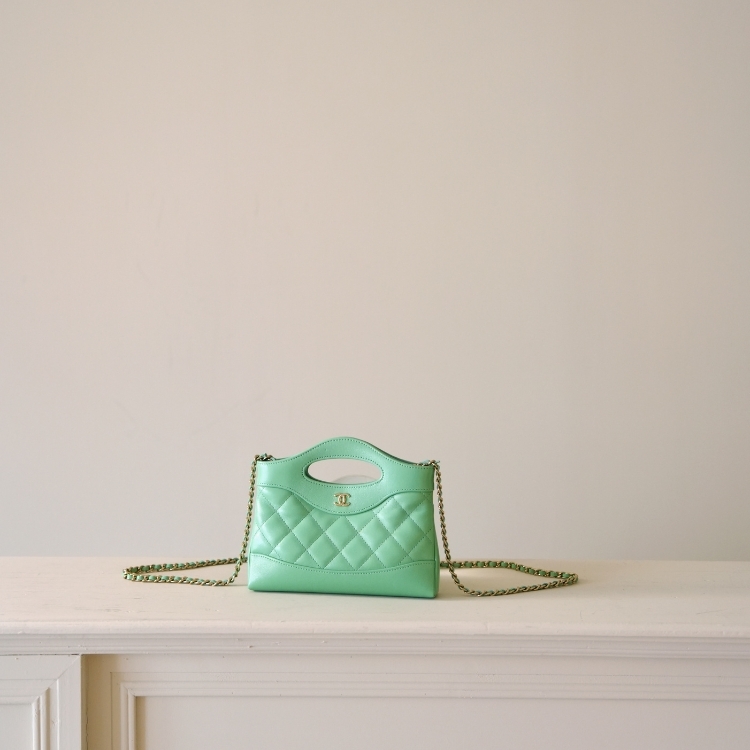 Chanel 薄荷綠31 nano