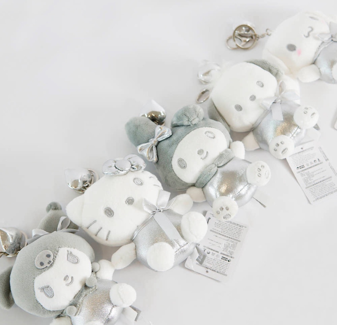 銀色本人款吊飾