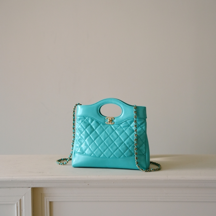 Chanel Tiffany藍 31 Mini