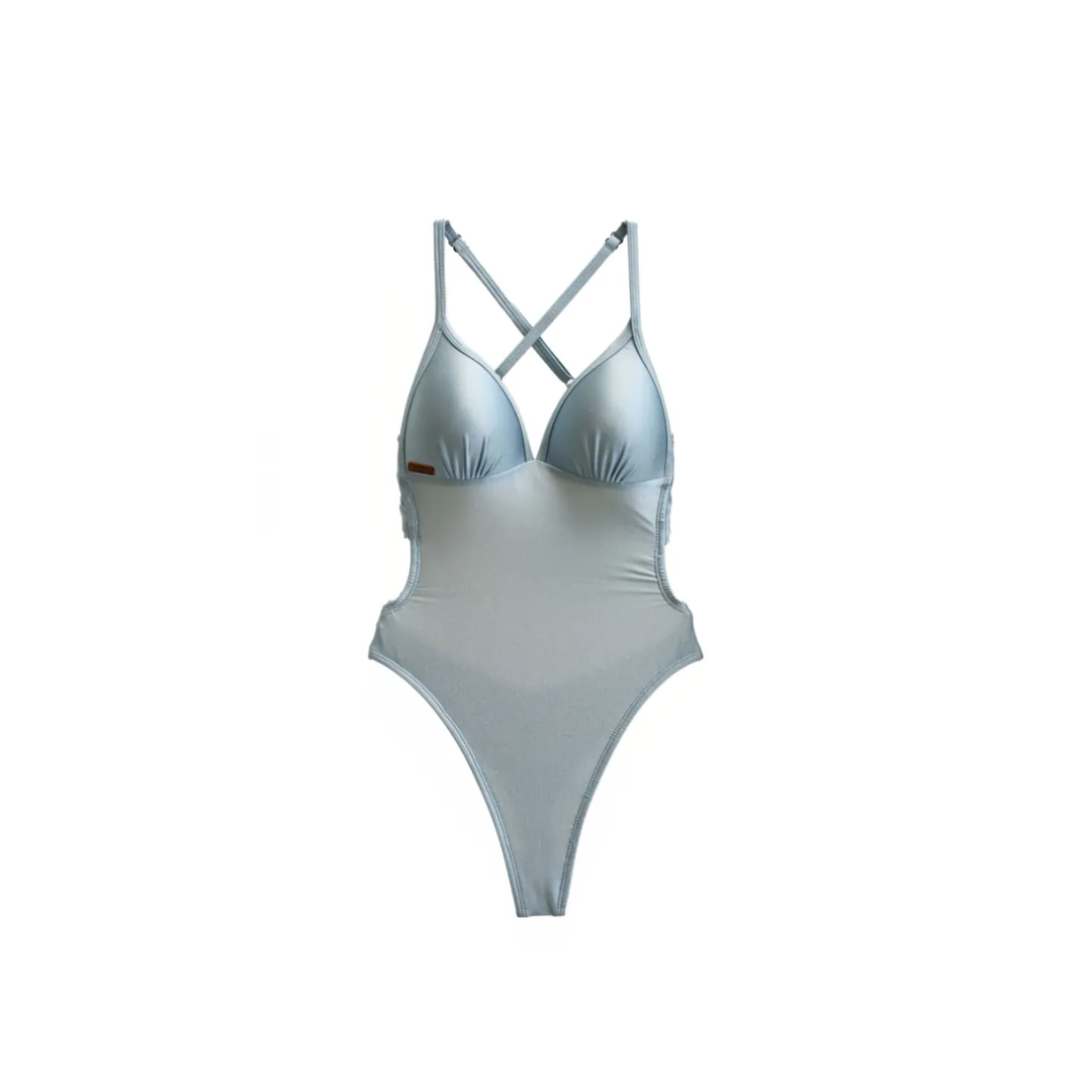 ▲Muiiswim UPVEW 三角美胸海鷗丁連身泳裝 絲光灰藍