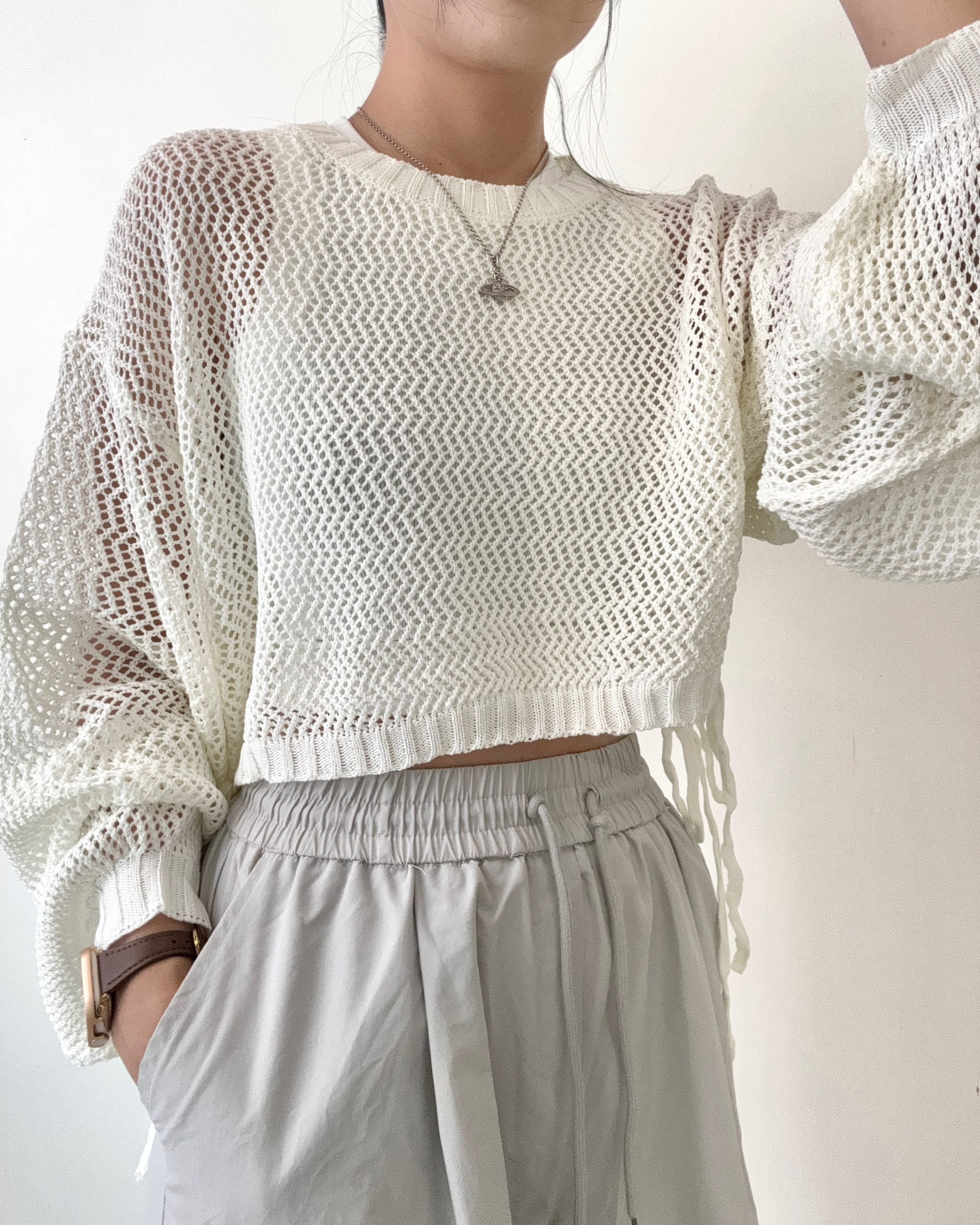 🔥熱銷款洞洞側綁帶短板罩衫-1052