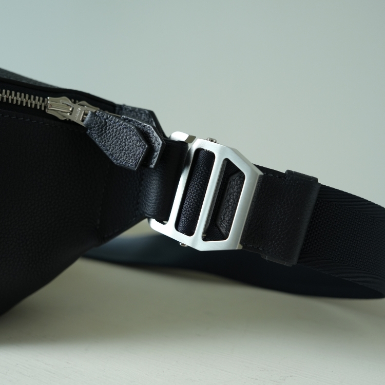 Hermès Cityslide 黑色腰包