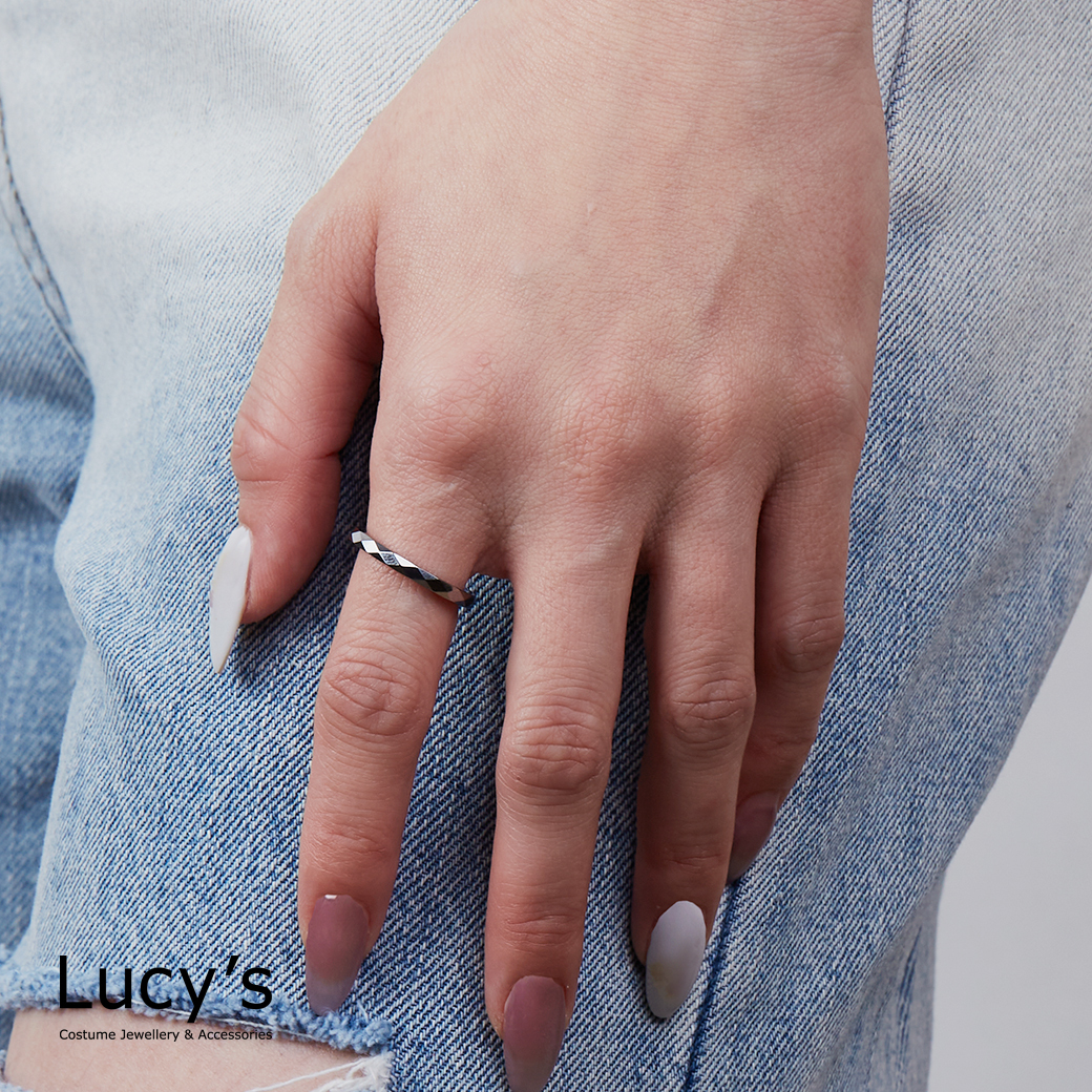 *鎢鋼戒｜2MM大菱格切割 (灰) 戒指 (112339-117016)